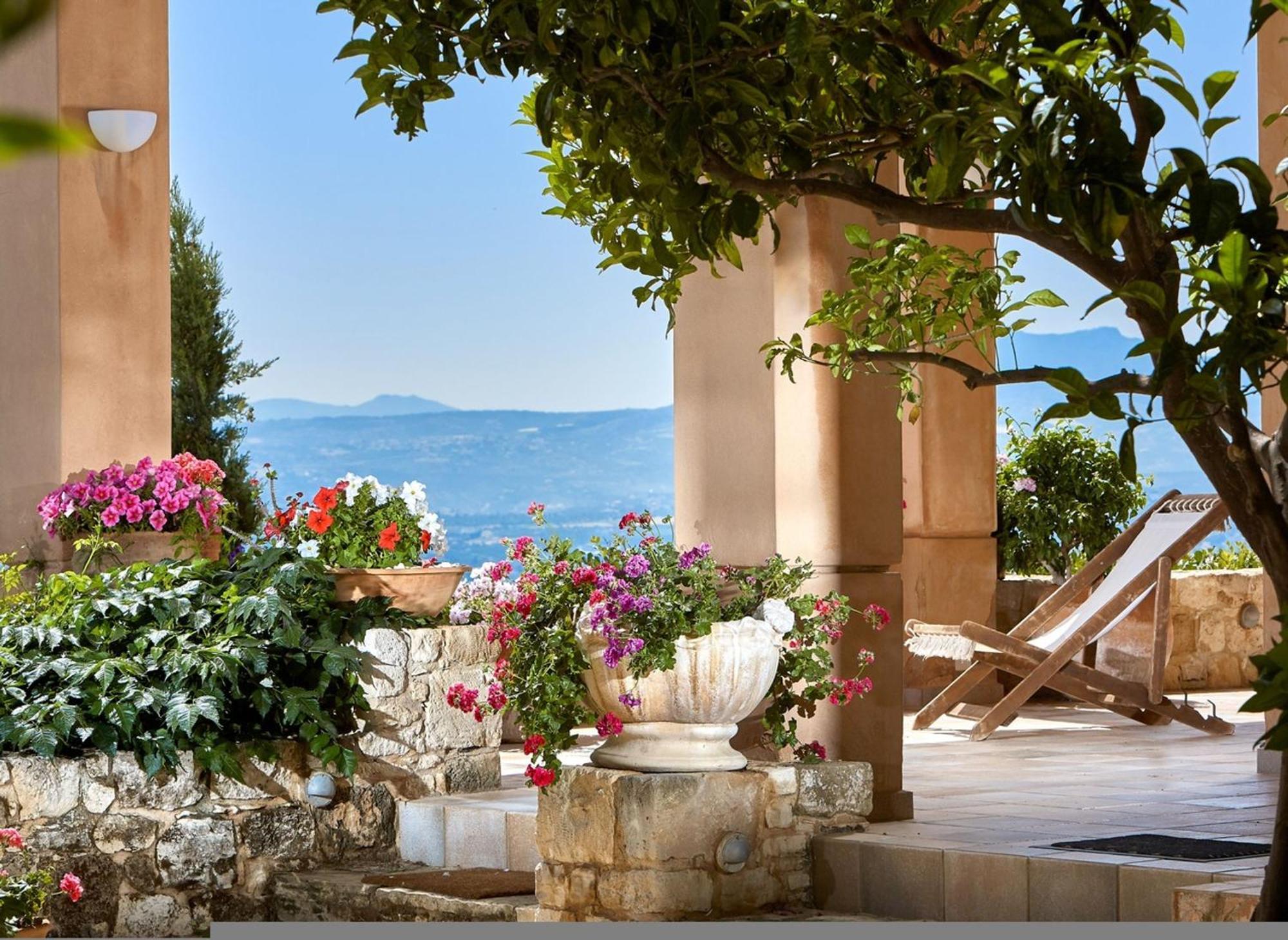 Villa Vollard With Amazing View Pool 이라클리온 외부 사진