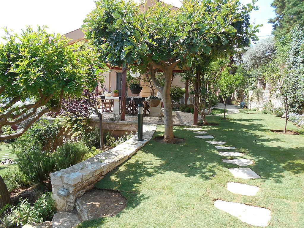 Villa Vollard With Amazing View Pool 이라클리온 외부 사진